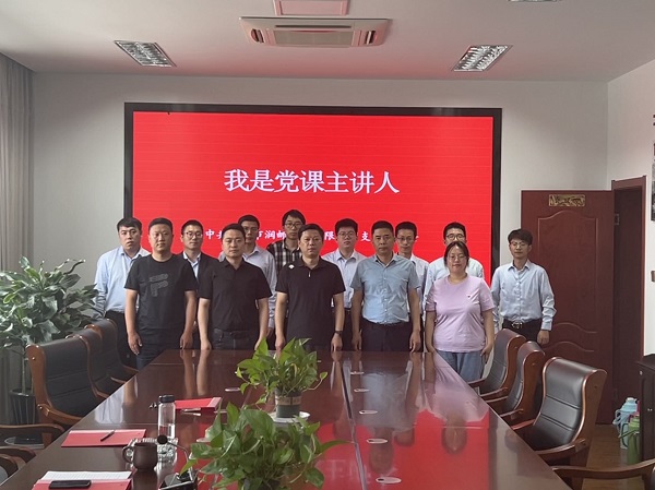 d1801ef4b55ee0a0e9c90254cf8b524 - ����.jpg