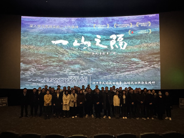 ��P(y��ng)��ģ���� ���а������&mdash;&mdash;��?qu��n)]��˾�h֧���M���^���Ӱ��һɽ֮����_����.jpg