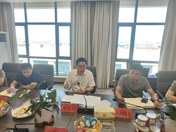 ��ί����ӛ��־�����(du��)�{(di��o)�и��]�����F(tu��n)���� (1)_����.jpg